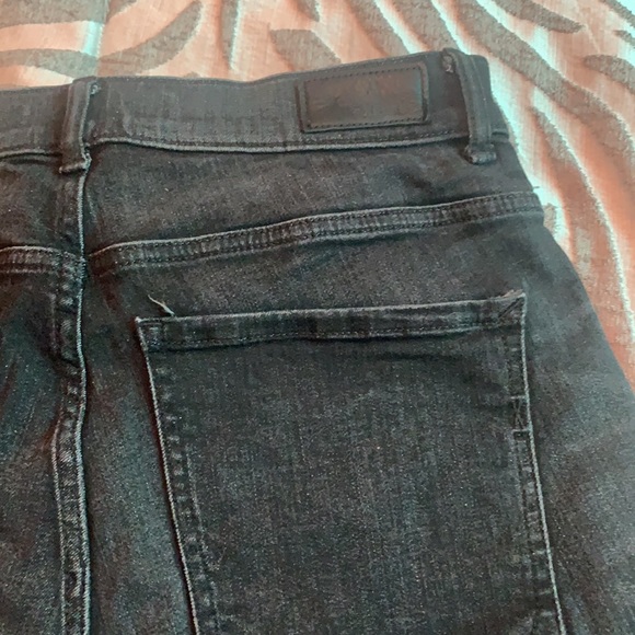 Express frayed hem jeans NWOT - Picture 2 of 6